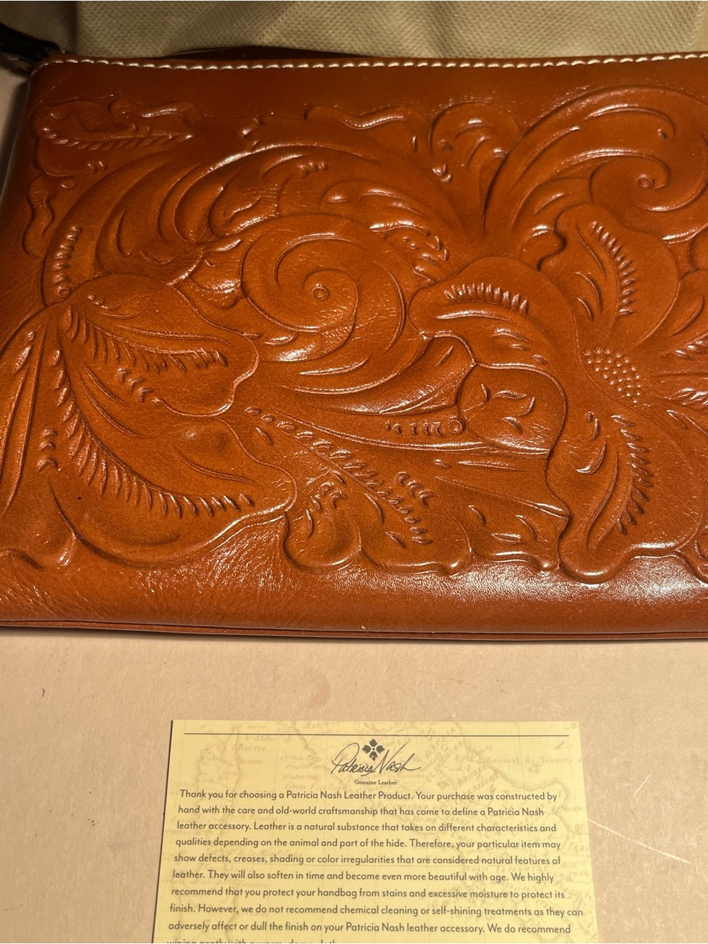 PATRICIA NASH embossed leather Wristlet Clutch - Women's Bag With dust bag - Picture 4 of 6